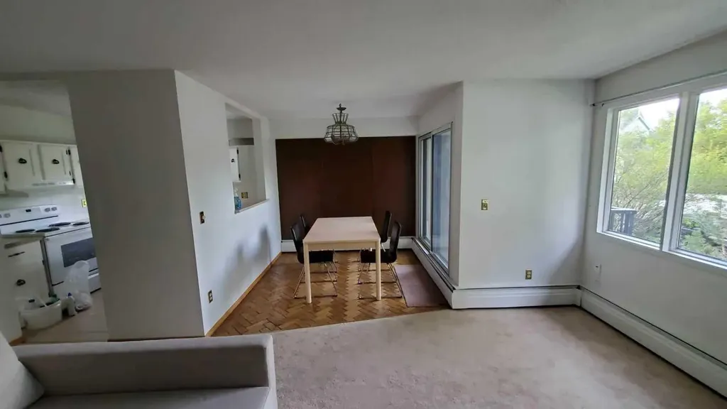 821 3 Avenue SW Calgary AB T2P 0H1