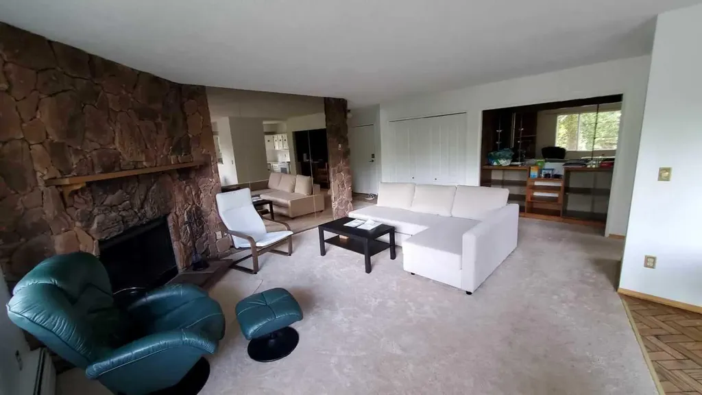 821 3 Avenue SW Calgary AB T2P 0H1