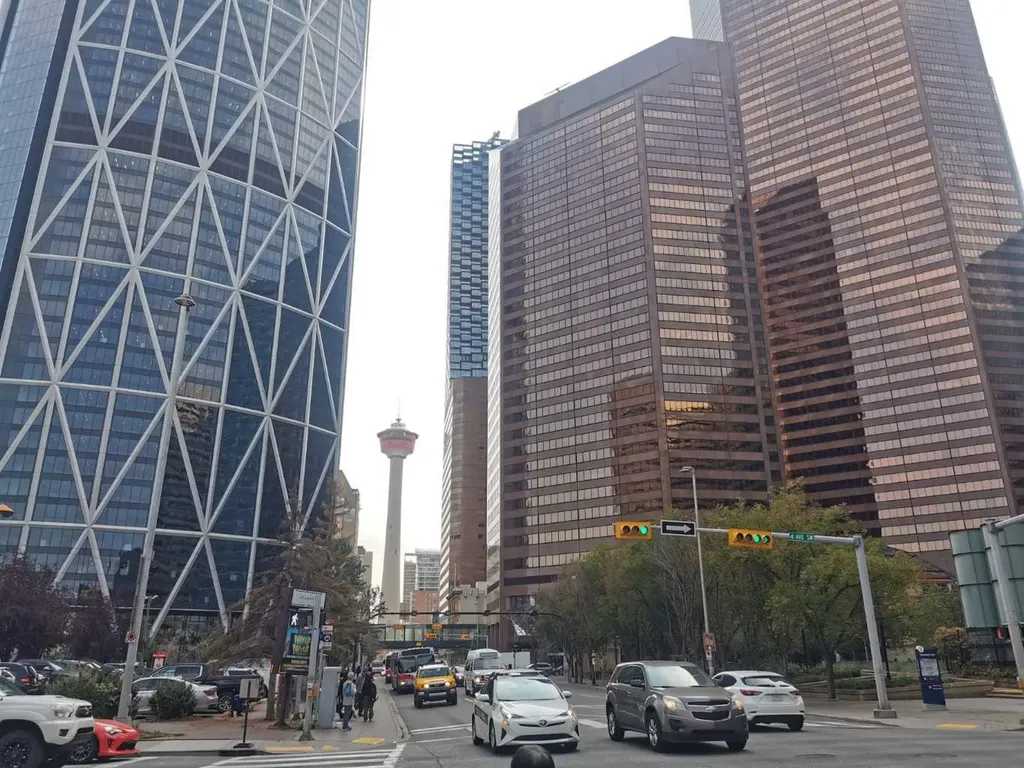 328 Centre Street SE Calgary AB T2G 4X6