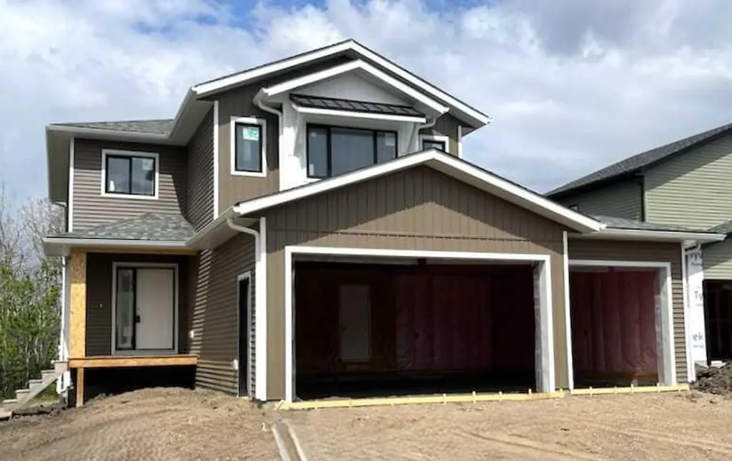 10506 134a Avenue Grande Prairie AB T8X 0W4