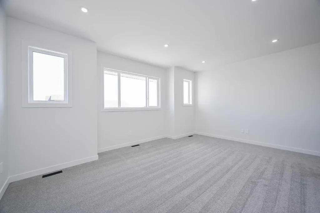 10506 134a Avenue Grande Prairie AB T8X 0W4