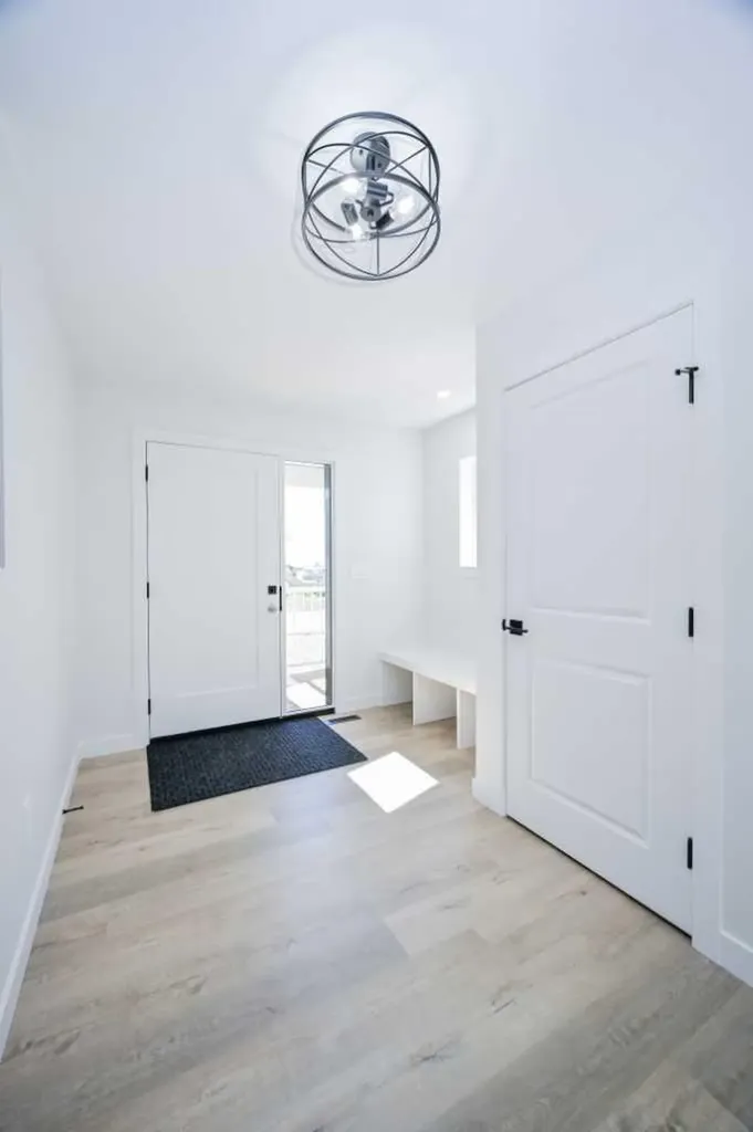 10506 134a Avenue Grande Prairie AB T8X 0W4