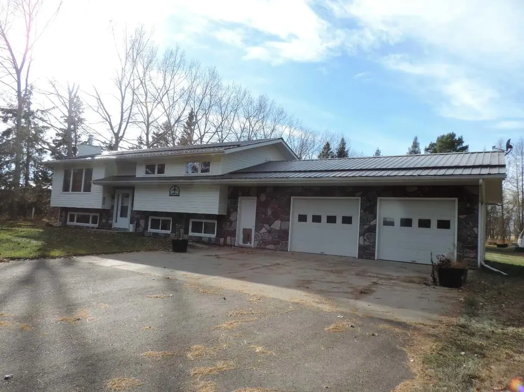 RR30 Rural Ponoka County AB T0C 2J0