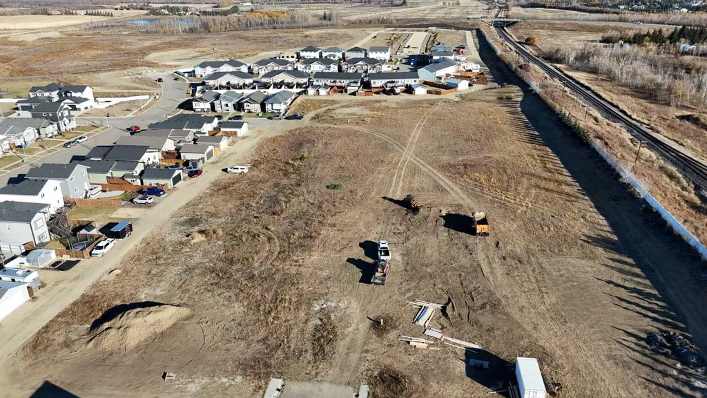 0 Broadway Avenue Blackfalds AB T0M 0J0