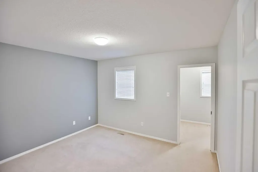 720 Heritage Boulevard W Lethbridge AB T1K 7X2