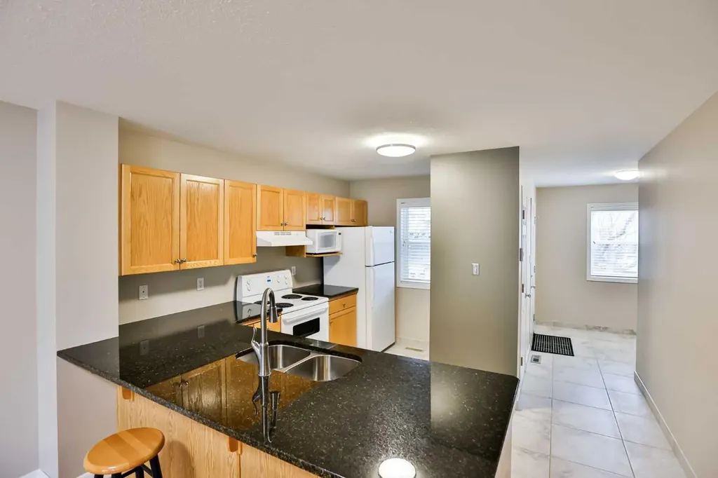720 Heritage Boulevard W Lethbridge AB T1K 7X2