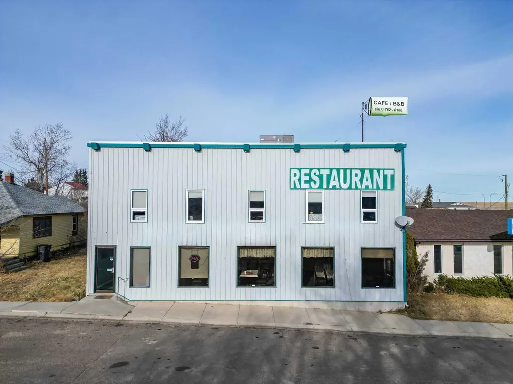 111 1 Avenue S Coutts AB T0K 0N0