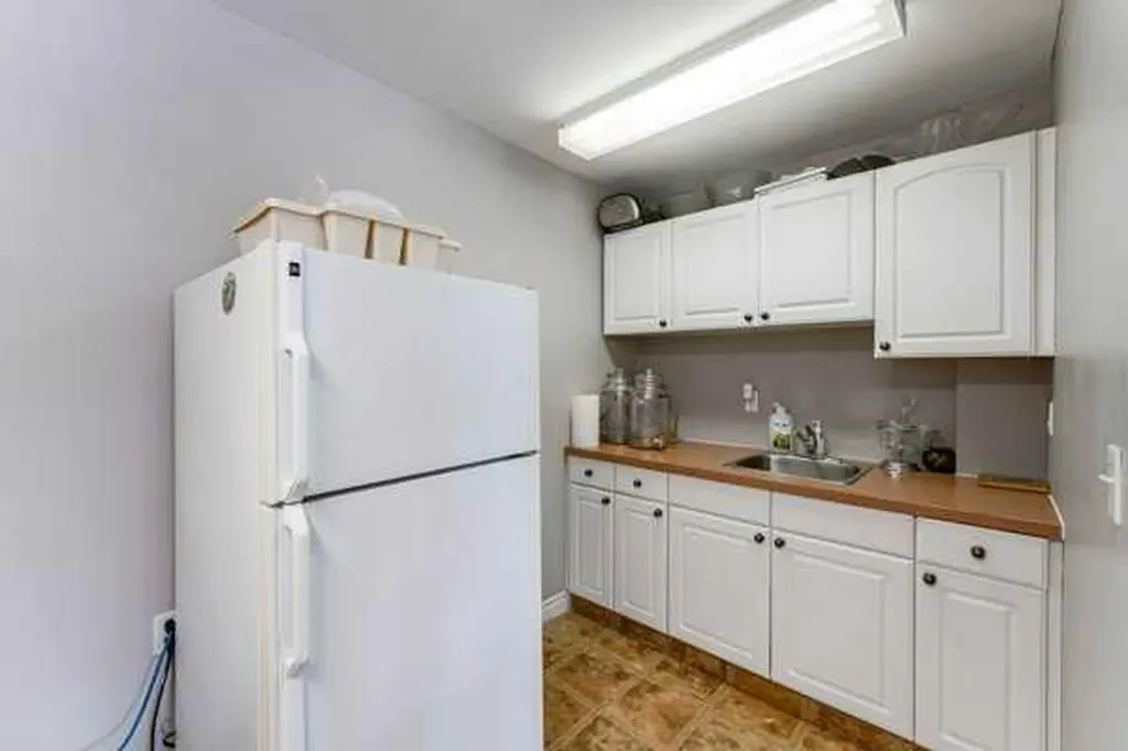 111 1 Avenue S Coutts AB T0K 0N0