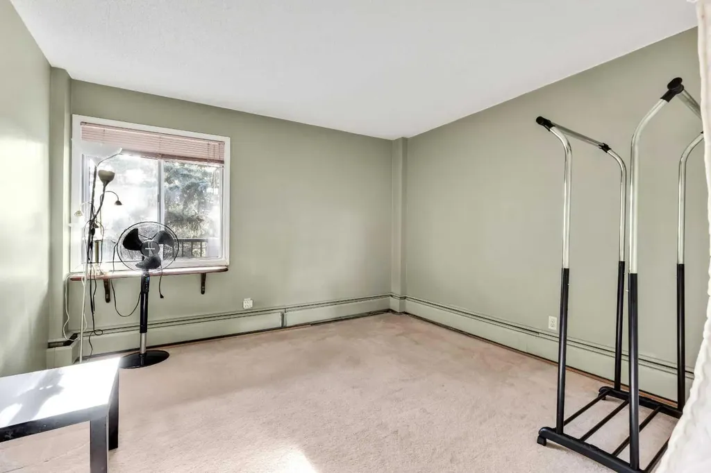 231 Heritage Drive SE Calgary AB T2H 1N1