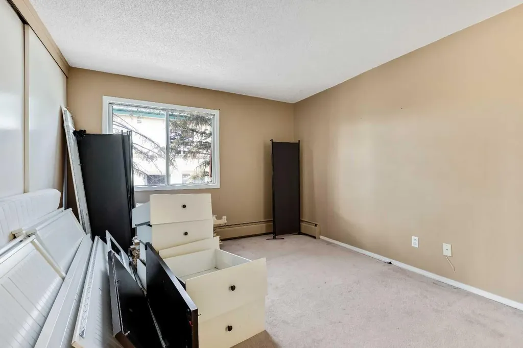 231 Heritage Drive SE Calgary AB T2H 1N1