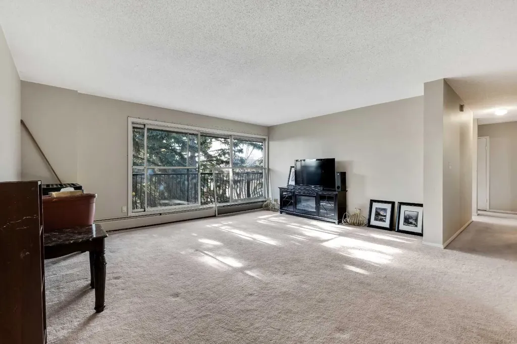 231 Heritage Drive SE Calgary AB T2H 1N1