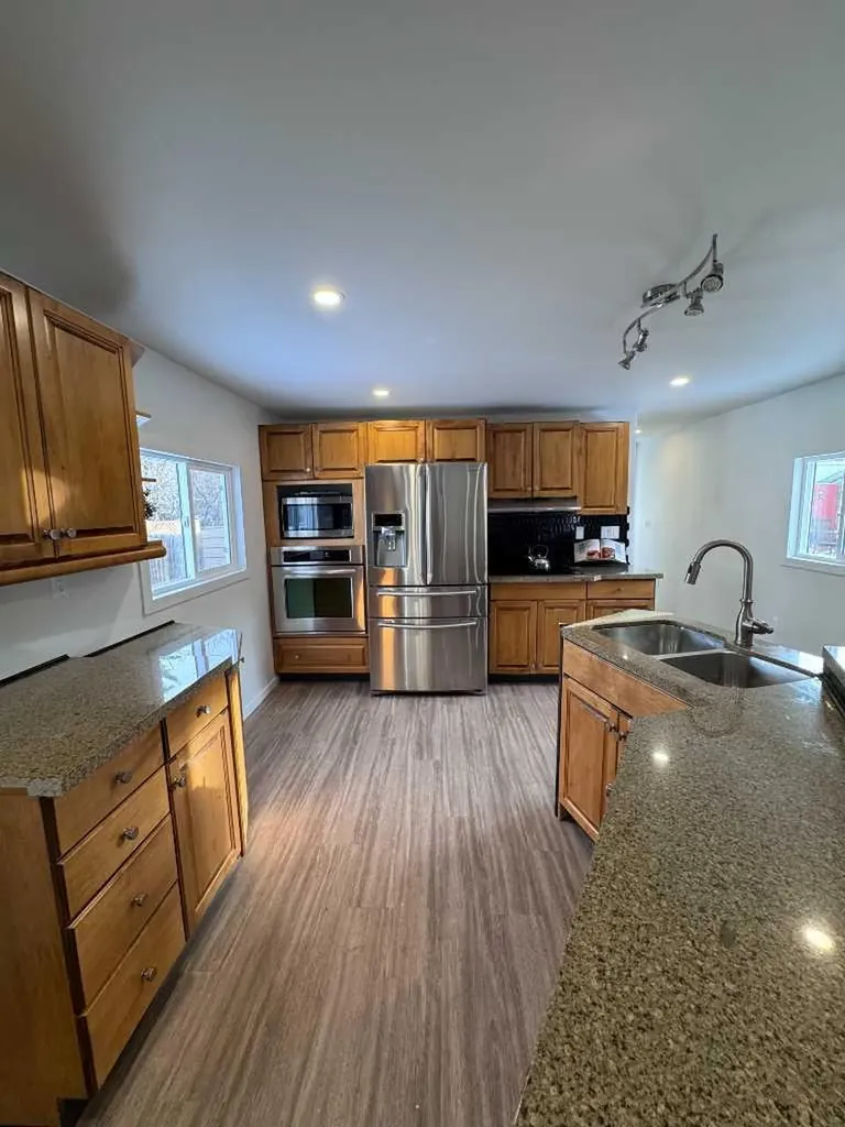6834 59 Avenue #712 Red Deer AB T4P1C9