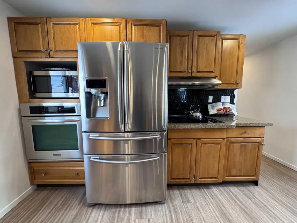 6834 59 Avenue #712 Red Deer AB T4P1C9