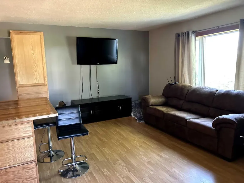5202 Victoria Avenue Coronation AB T0C1C0