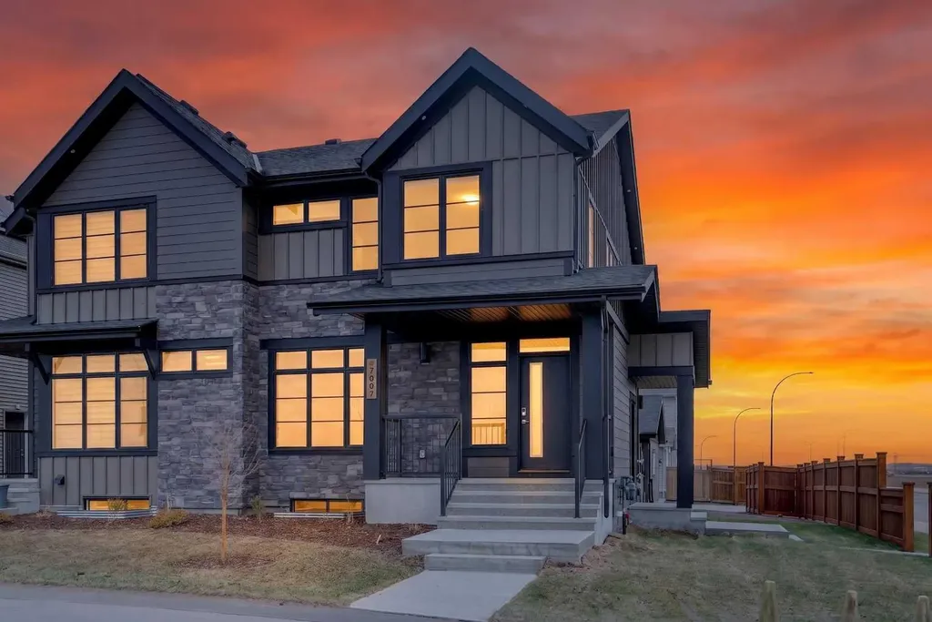 7007 Rangeview Avenue SE Calgary AB T3S 0P9
