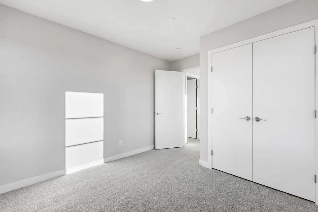 7007 Rangeview Avenue SE Calgary AB T3S 0P9