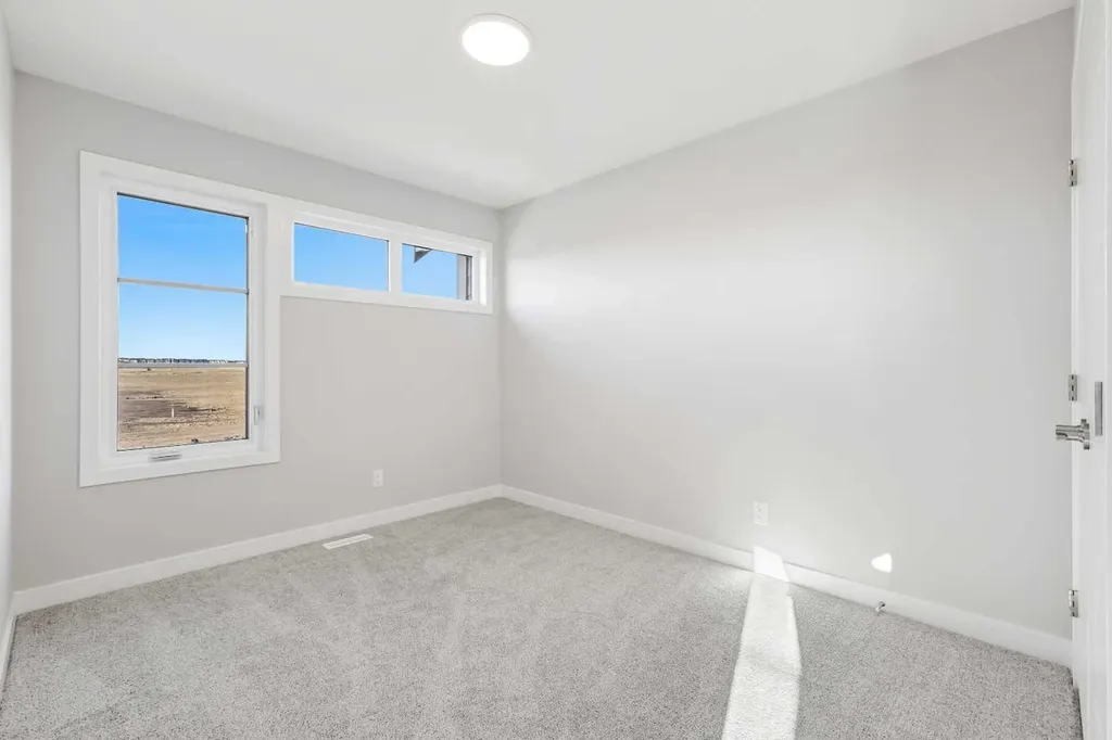 7007 Rangeview Avenue SE Calgary AB T3S 0P9
