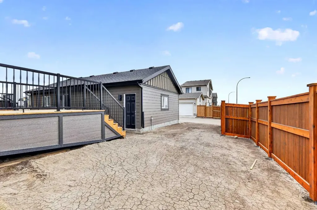 7007 Rangeview Avenue SE Calgary AB T3S 0P9