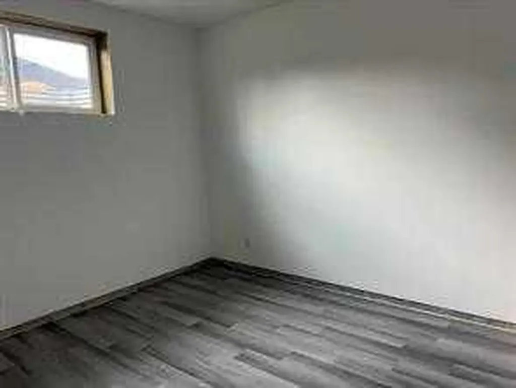 805 7 Avenue Fox Creek AB T0H 1P0