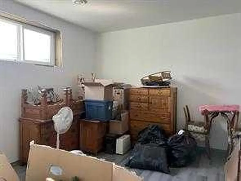 805 7 Avenue Fox Creek AB T0H 1P0