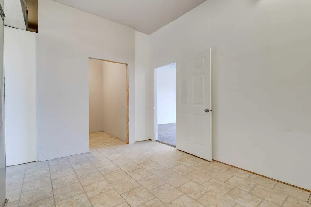 10920 84 Avenue Grande Prairie AB T8V6H2