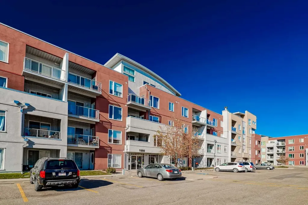 604 East Lake Boulevard NE Airdrie AB T4A 0G5