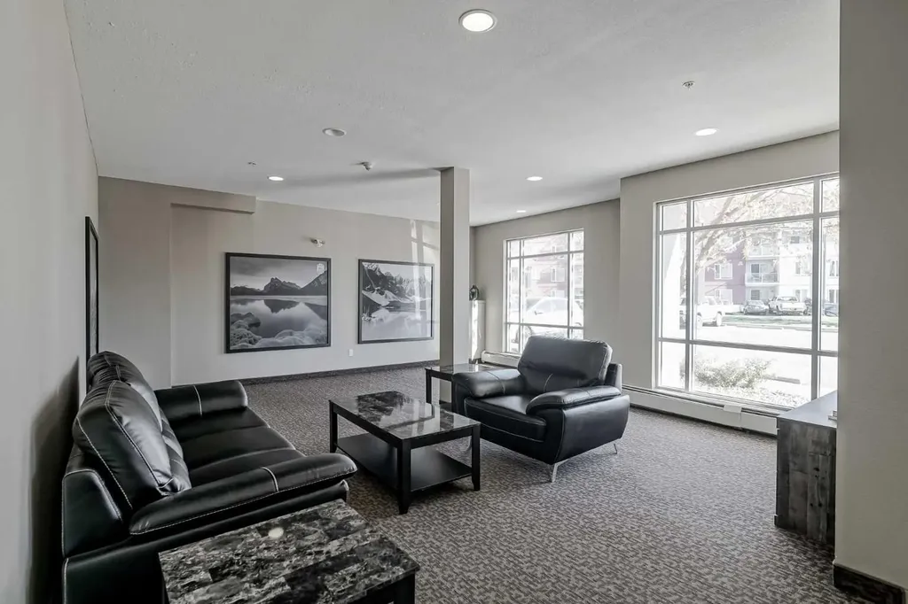 604 East Lake Boulevard NE Airdrie AB T4A 0G5