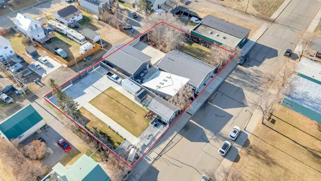 2023 20 Avenue Bowden AB T0M0K0