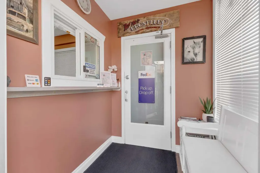 2023 20 Avenue Bowden AB T0M0K0