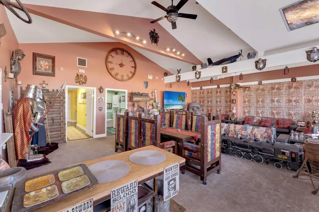 2023 20 Avenue Bowden AB T0M0K0