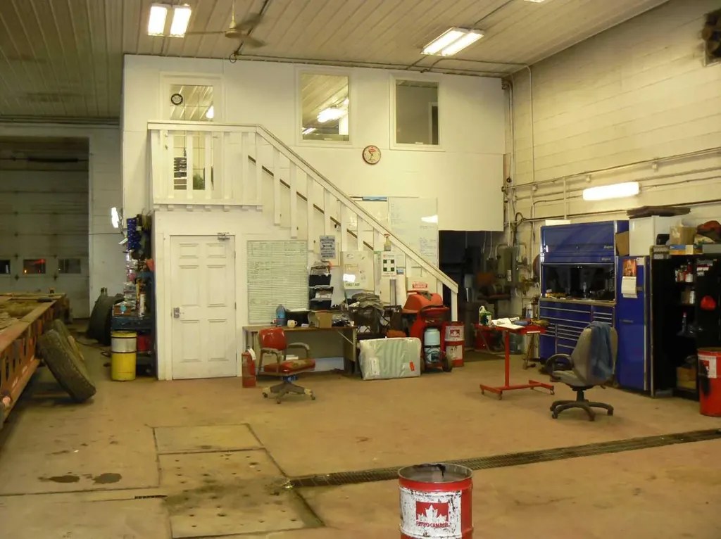 5317 53avenue High Prairie AB T0G 1E0