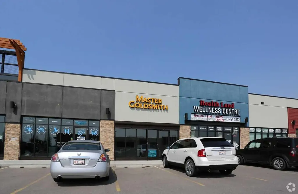 500 Royal Oak Drive NW Calgary AB T3G 5J7