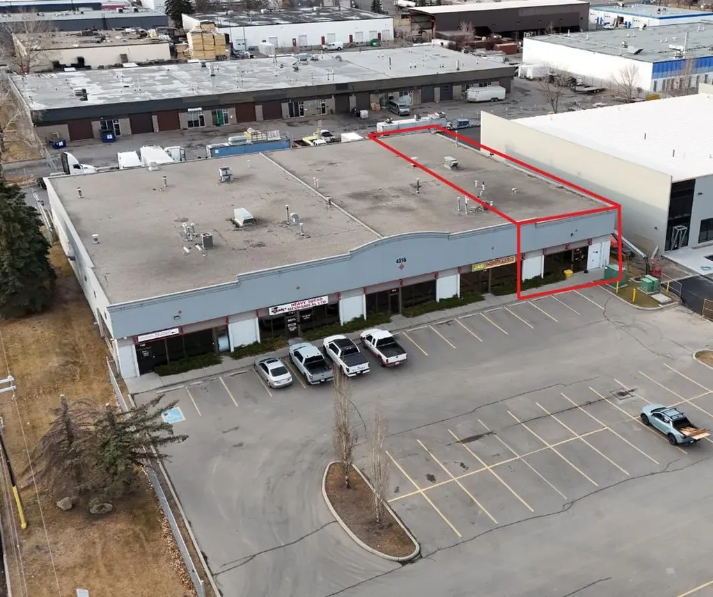 4316 64 Avenue SE Calgary AB T2C2B3