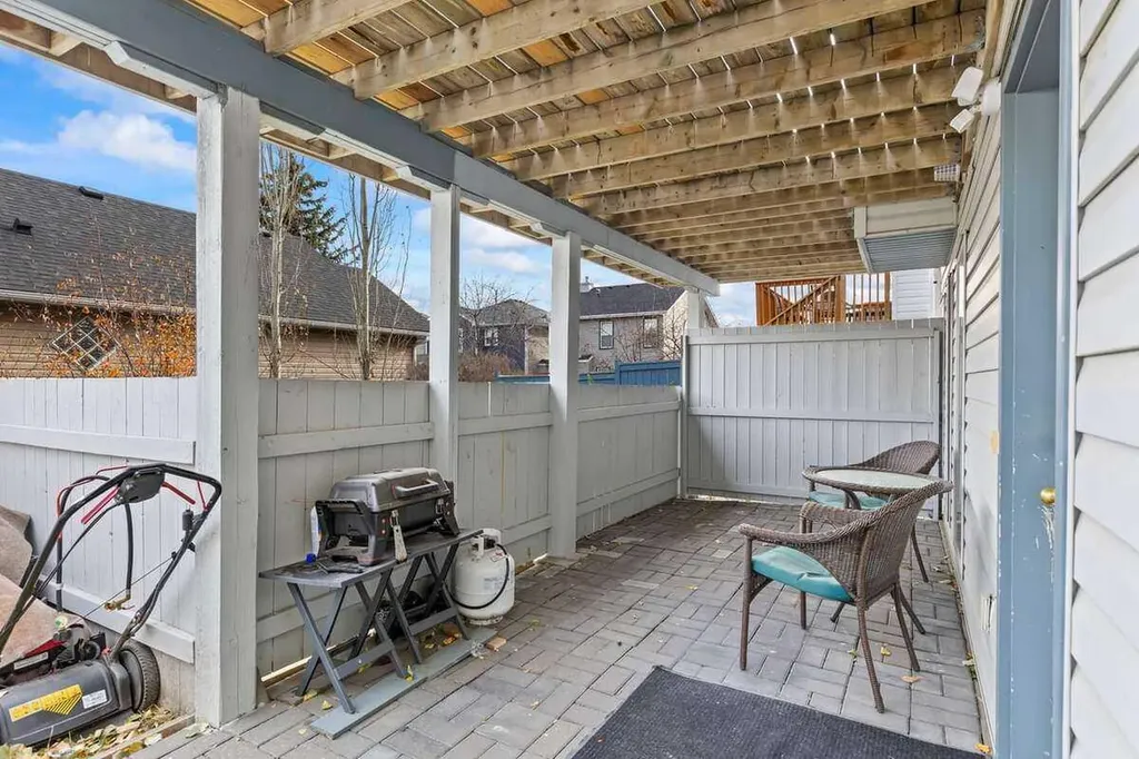 60 Bridlecreek Terrace SW Calgary AB T2Y 3N7