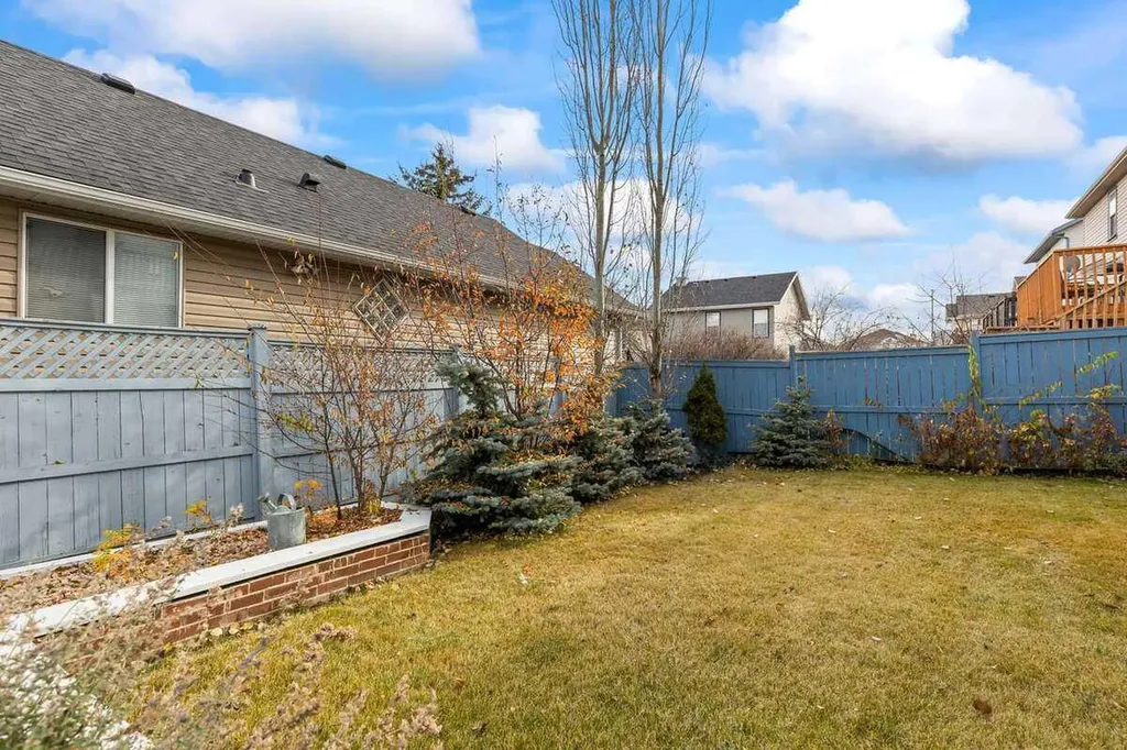 60 Bridlecreek Terrace SW Calgary AB T2Y 3N7