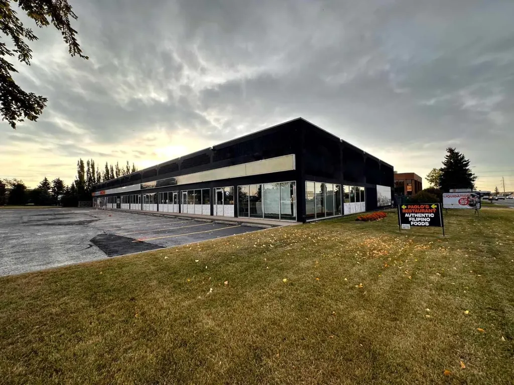 7070 11 Street SE Calgary AB T2H2W8