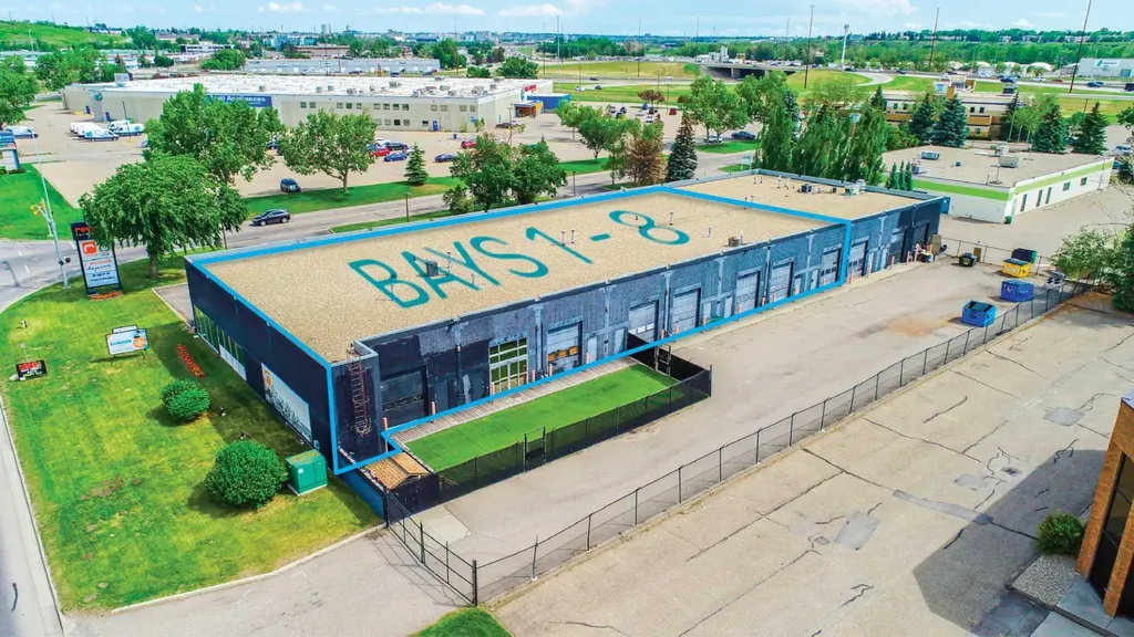 7070 11 Street SE Calgary AB T2H2W8