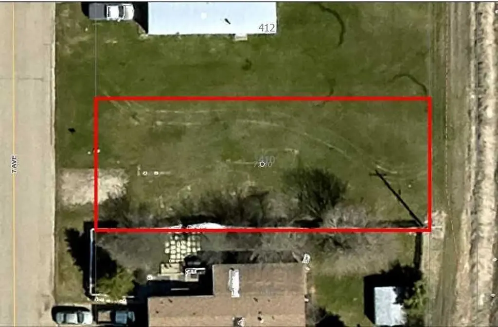 410 7 Avenue Beaverlodge AB T0H0C0