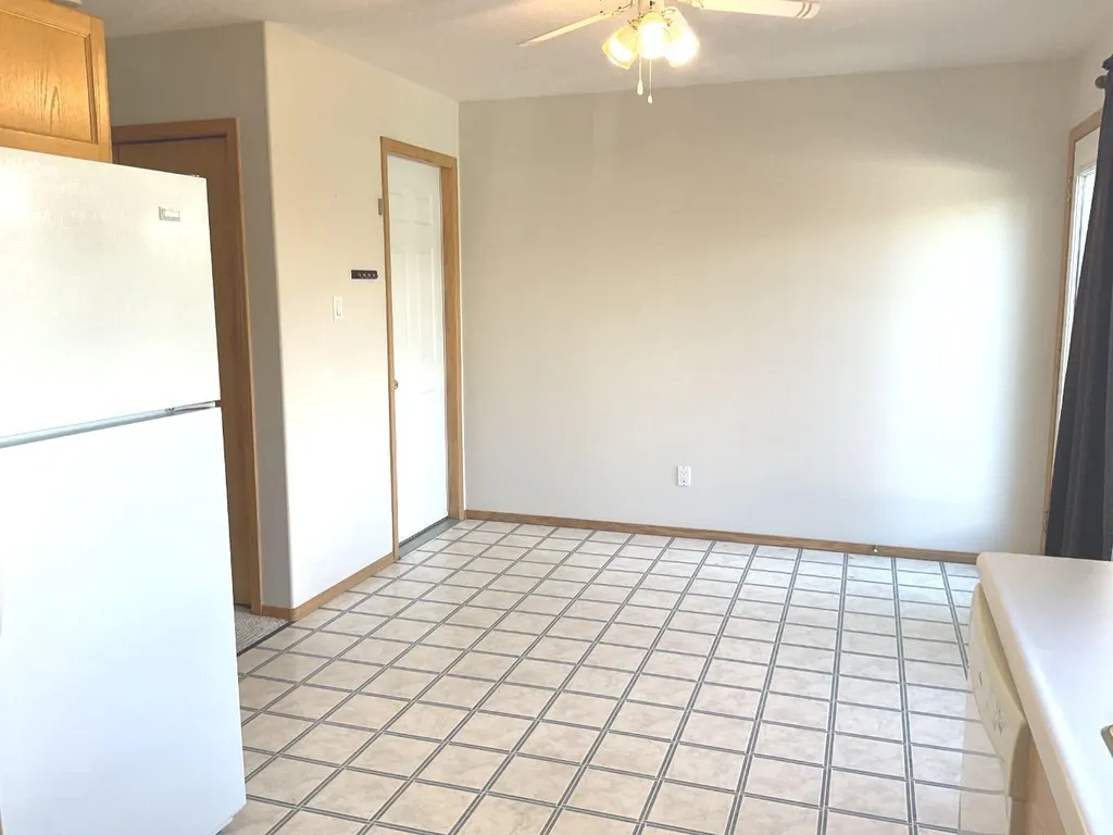 4920 53 Avenue Whitecourt AB T7S 1V7