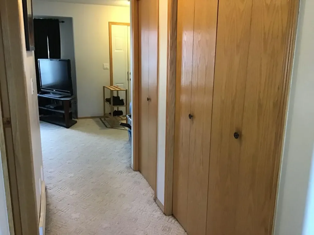 4920 53 Avenue Whitecourt AB T7S 1V7
