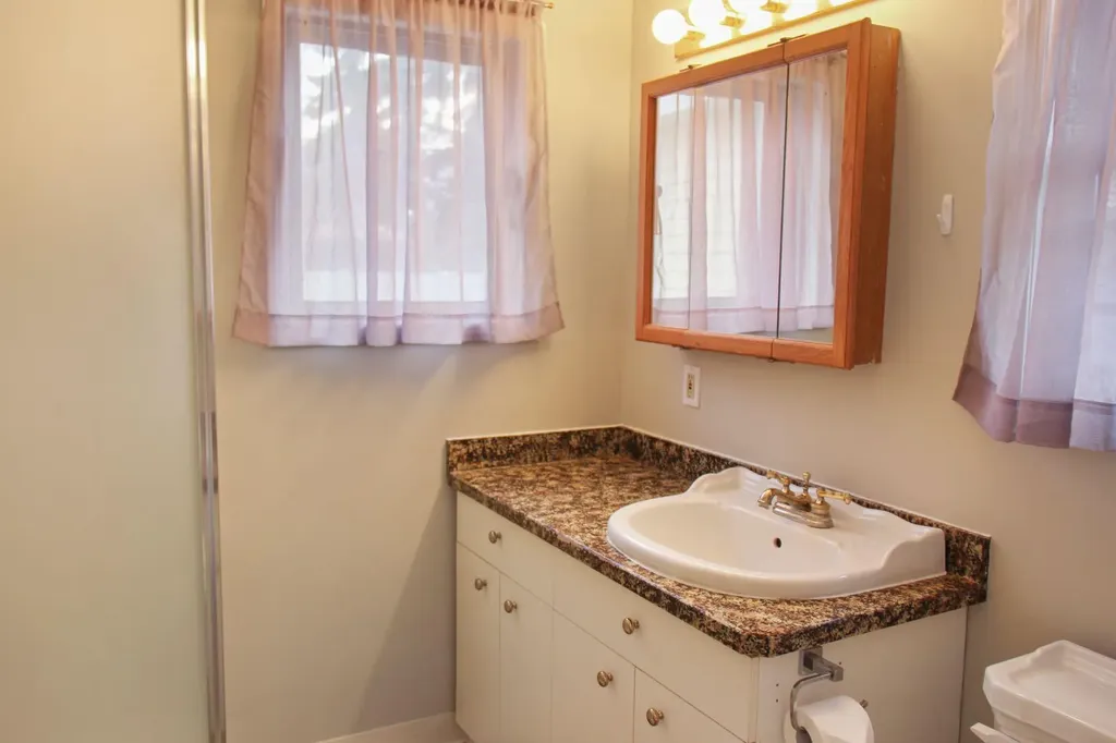 5017 49a Street Sedgewick AB T0B 4C0