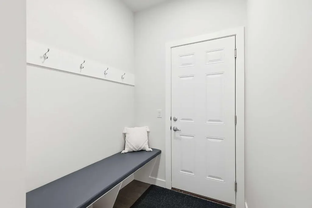55 Hotchkiss Row SE Calgary AB T3S 0J5