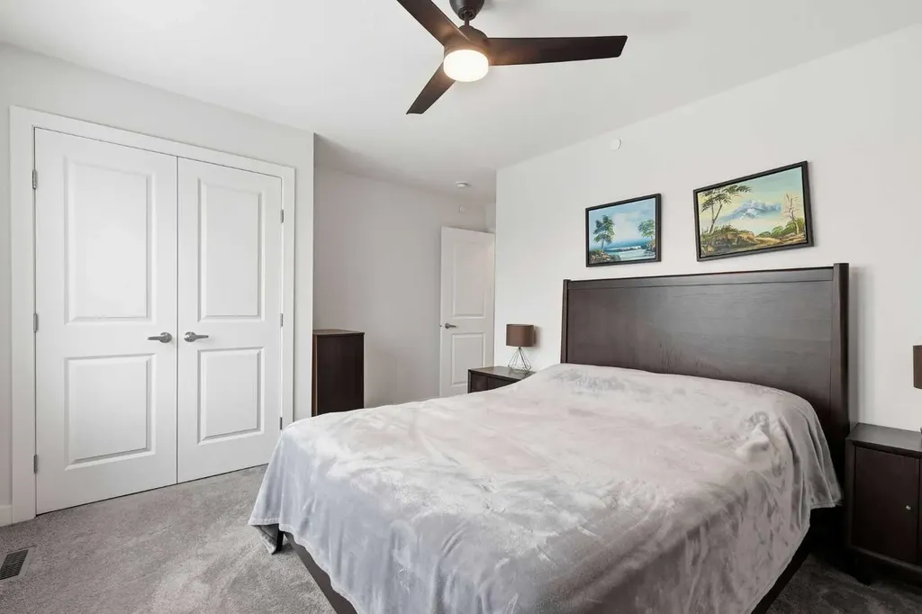 55 Hotchkiss Row SE Calgary AB T3S 0J5