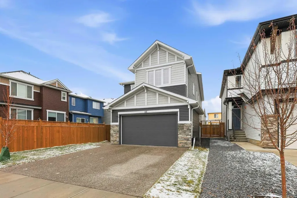 55 Hotchkiss Row SE Calgary AB T3S 0J5