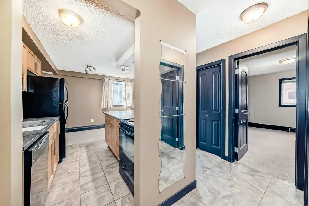 620 15 Avenue SW Calgary AB T2R 0R5