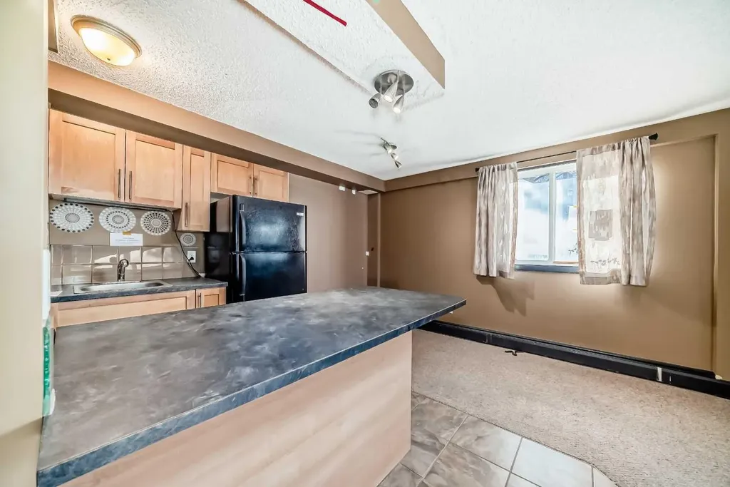 620 15 Avenue SW Calgary AB T2R 0R5