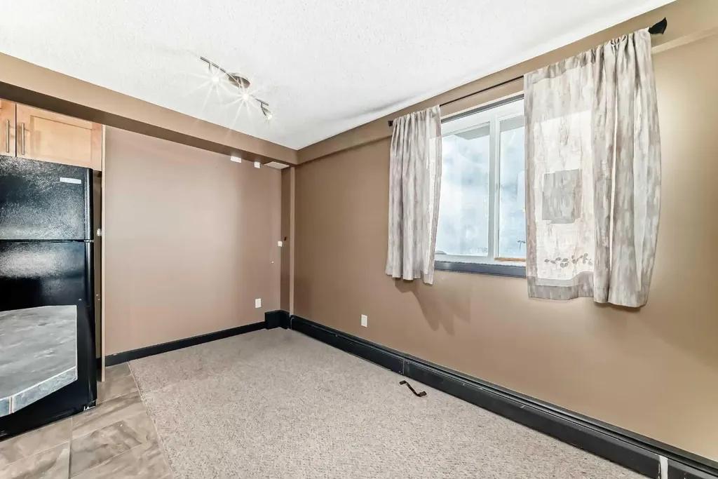 620 15 Avenue SW Calgary AB T2R 0R5