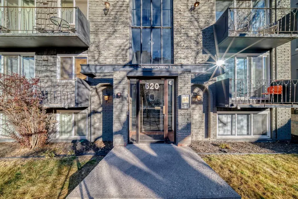 620 15 Avenue SW Calgary AB T2R 0R5