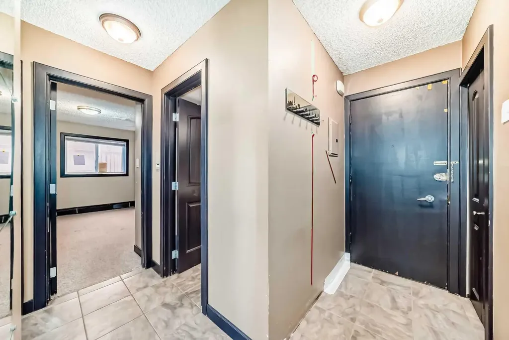 620 15 Avenue SW Calgary AB T2R 0R5