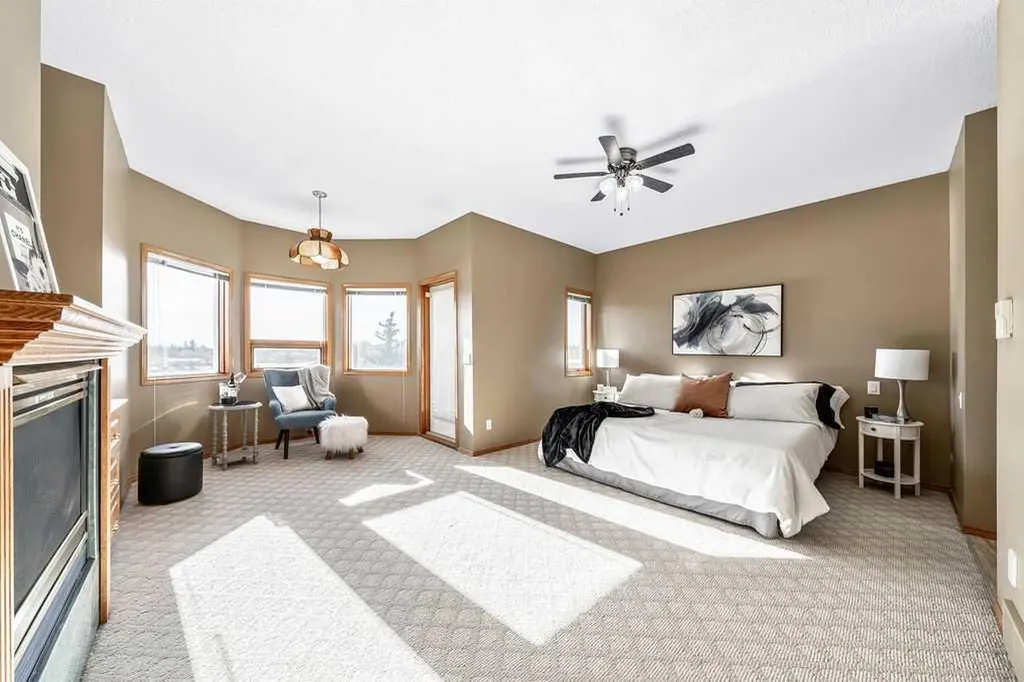 109 Lakeside Greens Drive Chestermere AB T1X1B9